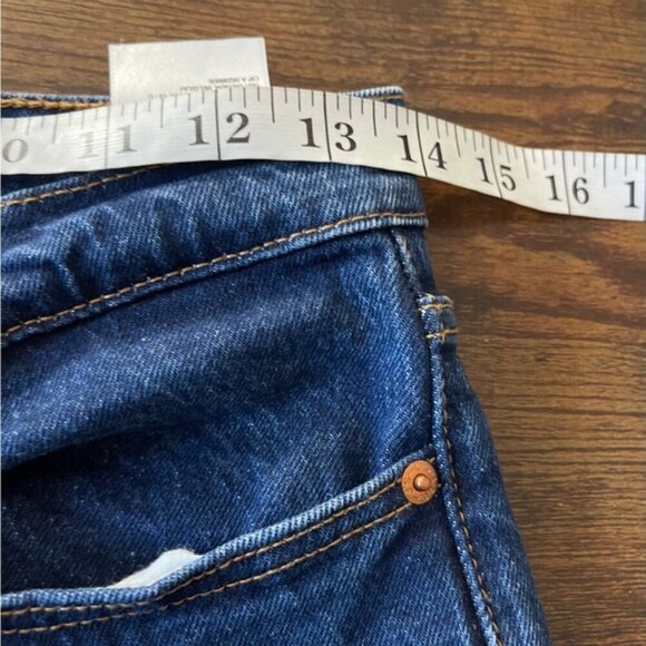 Levi’s premium WEDGIE ICON FIT ANKLE WOMEN'S JEANS size 27 dark Wash but… - Picture 13 of 15